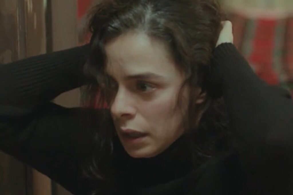 una scena de la forza di una donna