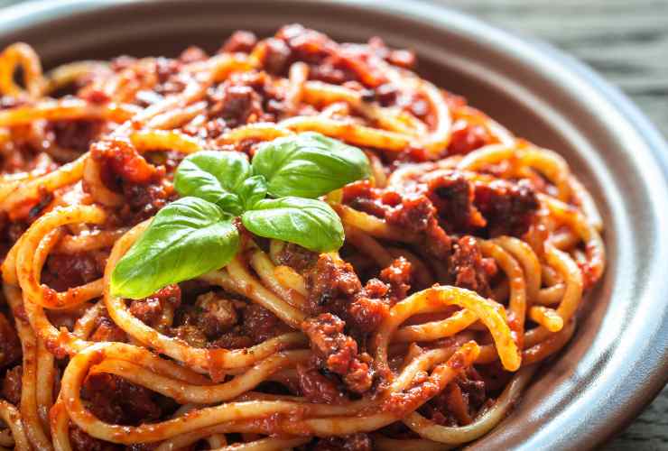 'ndrocciolini al sugo di cinghiale nel piatto