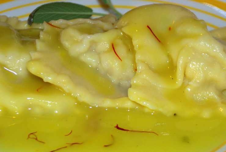ravioli con la crema di zafferano