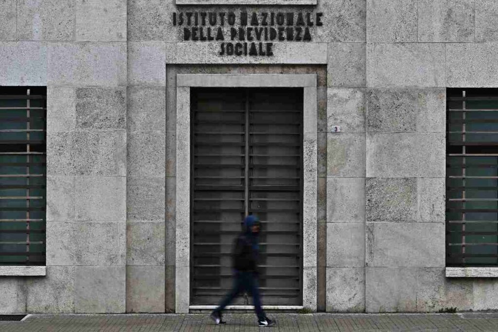 ingresso sede dell'Inps