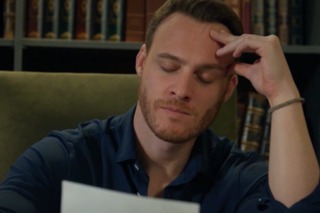 ates in una scena di if you love