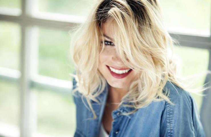 Emma Marrone mentre sorride