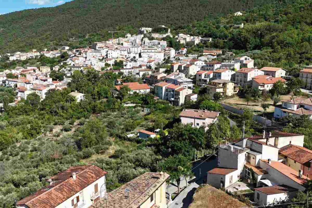 borgo in abruzzo