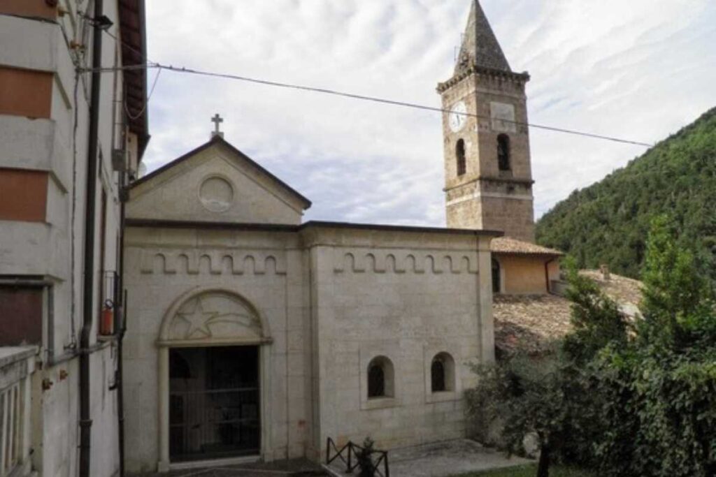 chiesa e facciata