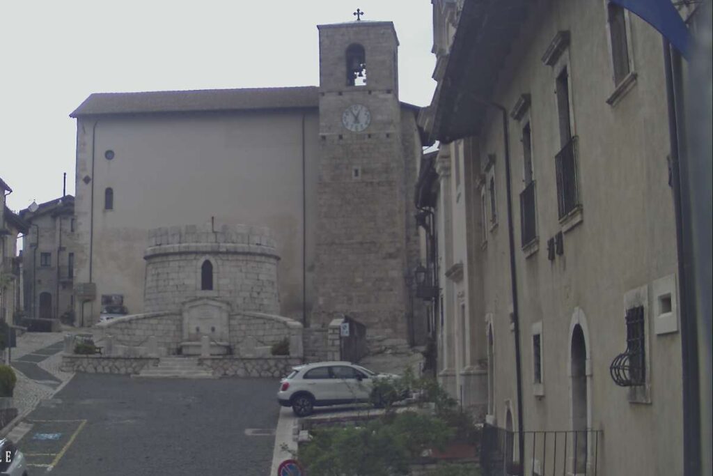 piazza di opi