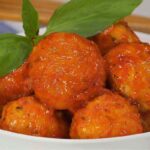 ciotola con pallotte cacio e ova fumanti