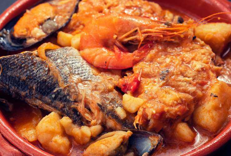 brodetto di pesce fumante