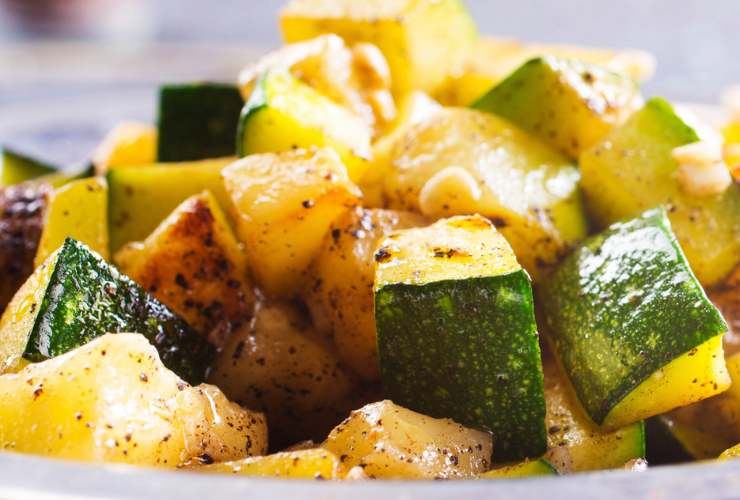 patate e zucchine cotte e fumanti