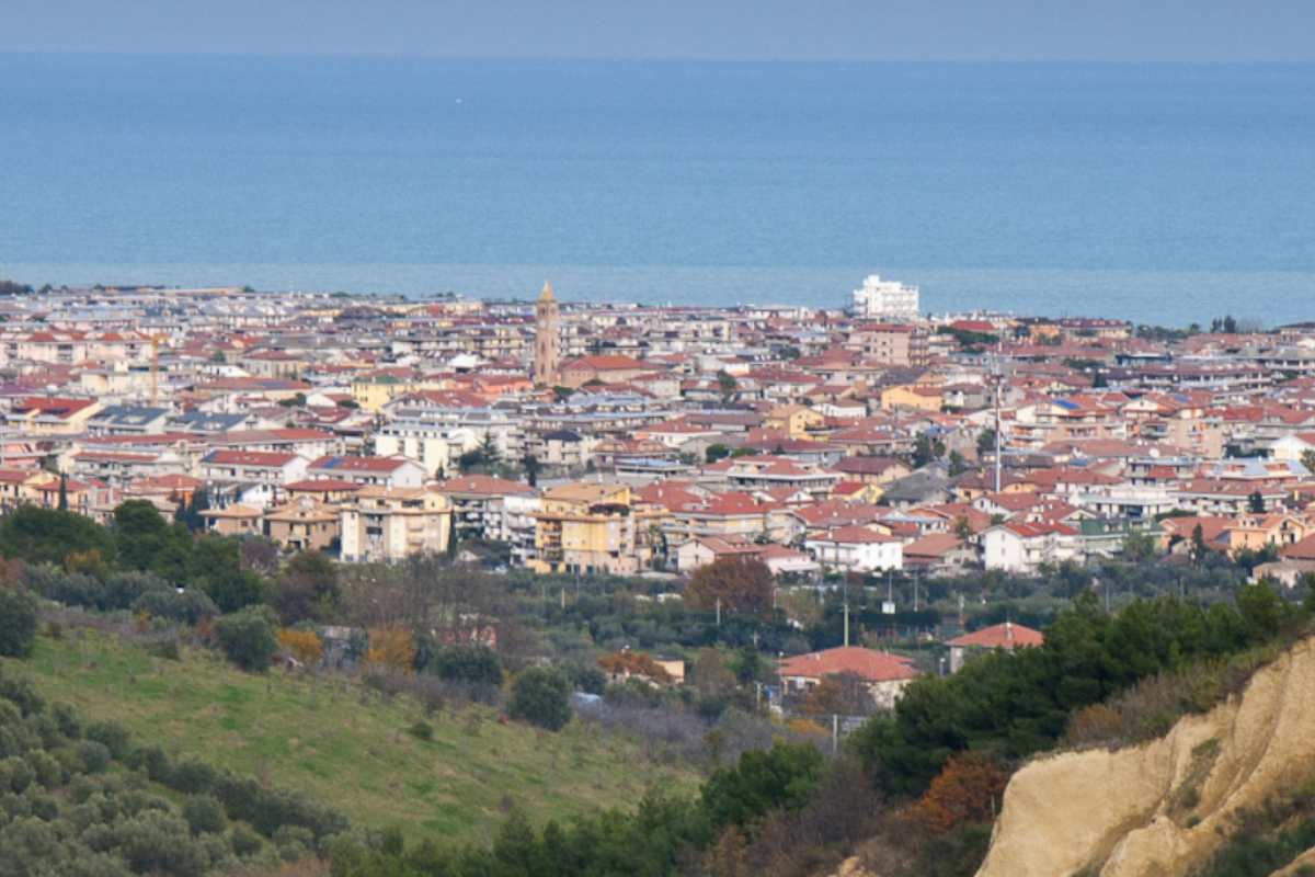 vista dall'alto di martinsicuro 