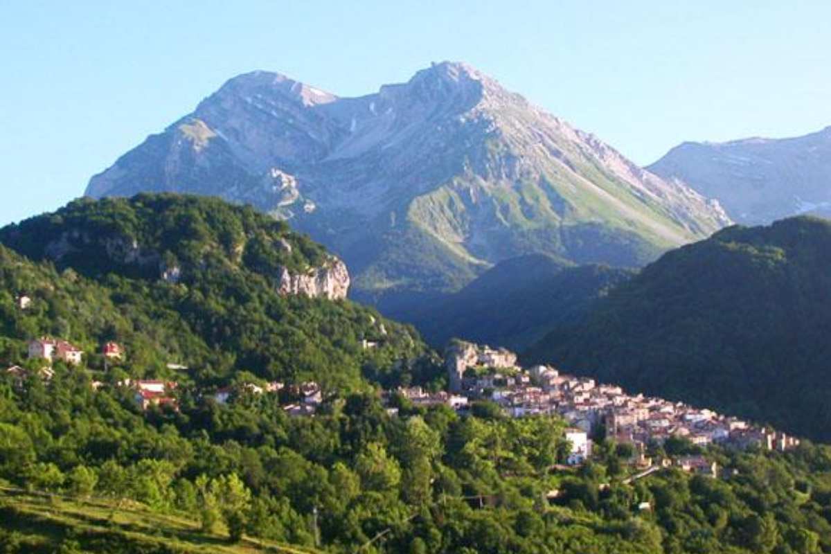 pietracarmela borgo tra i monti
