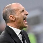 Massimiliano Allegri urla in un momento di concitazione.