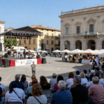 Giulianova, presentazione libro: 'Esci da quella stanza'