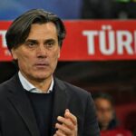 Vincenzo Montella durante i Mondiali 2026 con la Turchia, espressione preoccupata a bordo campo dopo le polemiche sulla nazionale turca.