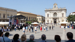 Pescara, Festival di Strada Artisti Sordi & Inclusion: appuntamento il 18 luglio a Piazza Sacro Cuore