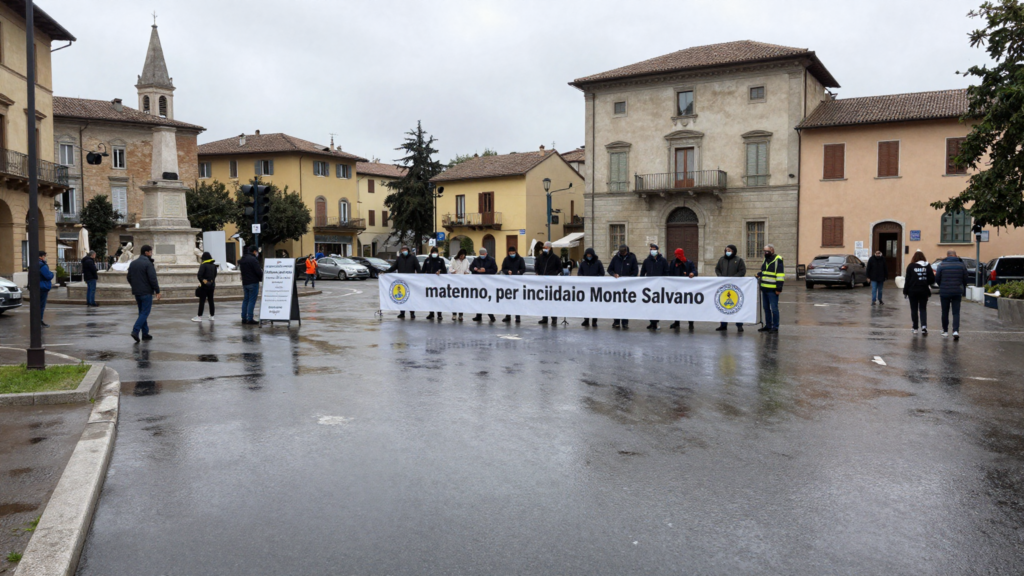 Avezzano, riconoscimento ai volontari per incendio Monte Salviano