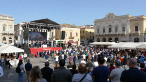 Pescara, Festa di Sant’Andrea: processione in mare