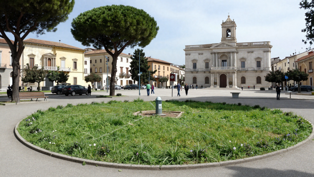 Chieti, riparazione della ringhiera in Piazza Trento e Trieste