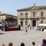 Lanciano, Acroyoga: appuntamento l'8 luglio in Villa Comunale